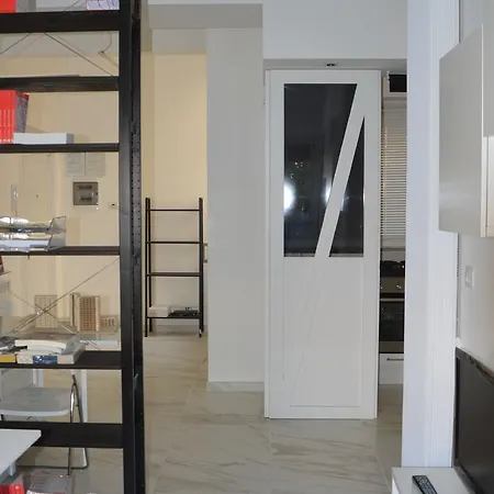 公寓 Charming House Near Auditorium *