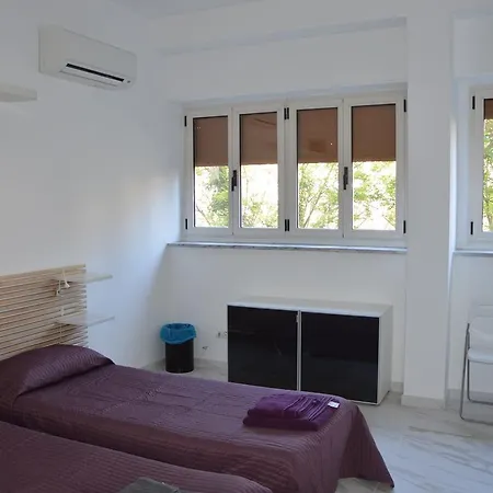 Charming House Near Auditorium 公寓 *